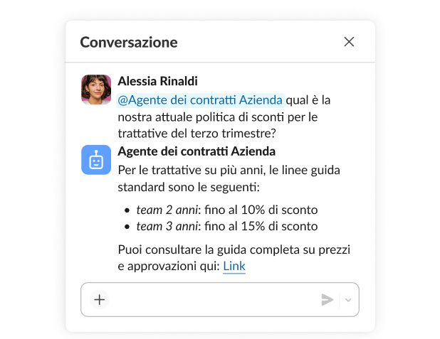 Una conversazione tra un dipendente e un agente che discutono della politica di sconti per le trattative.